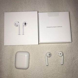 アップル(Apple)のAirPods (ヘッドフォン/イヤフォン)