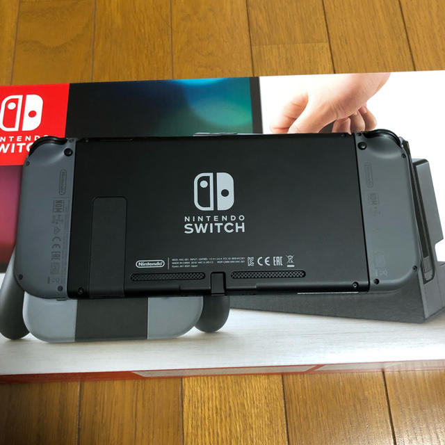 Nintendo Switch(ニンテンドースイッチ)のNintendo Switch ニンテンドースイッチ  任天堂 エンタメ/ホビーのゲームソフト/ゲーム機本体(家庭用ゲーム機本体)の商品写真