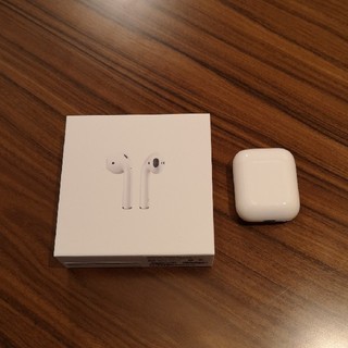 アップル(Apple)のAirpods apple(ヘッドフォン/イヤフォン)
