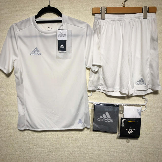 adidas(アディダス)の【新品】アディダス adidas ウエア バッグ セット 160 スポーツ/アウトドアのサッカー/フットサル(ウェア)の商品写真