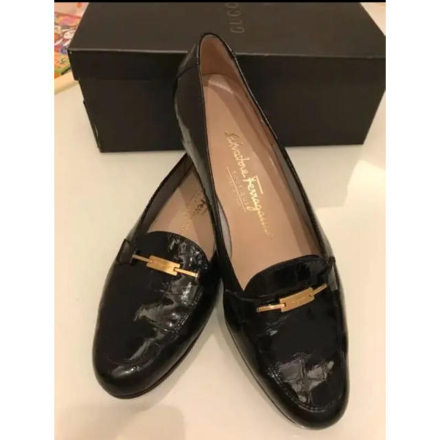 Ferragamo(フェラガモ)の美品☆フェラガモ  ビット ローファー パンプス 23.5  6 1/2 C  レディースの靴/シューズ(ハイヒール/パンプス)の商品写真