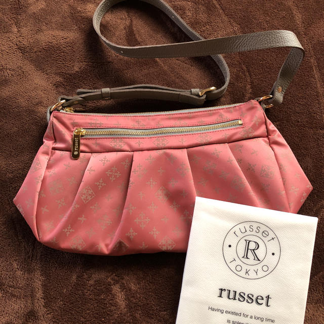 russet ショルダーバッグ