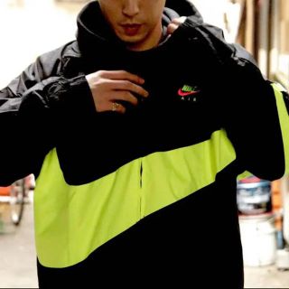 NIKE【CITY NEON NSW HBR JKT】XLサイズ シティネオン