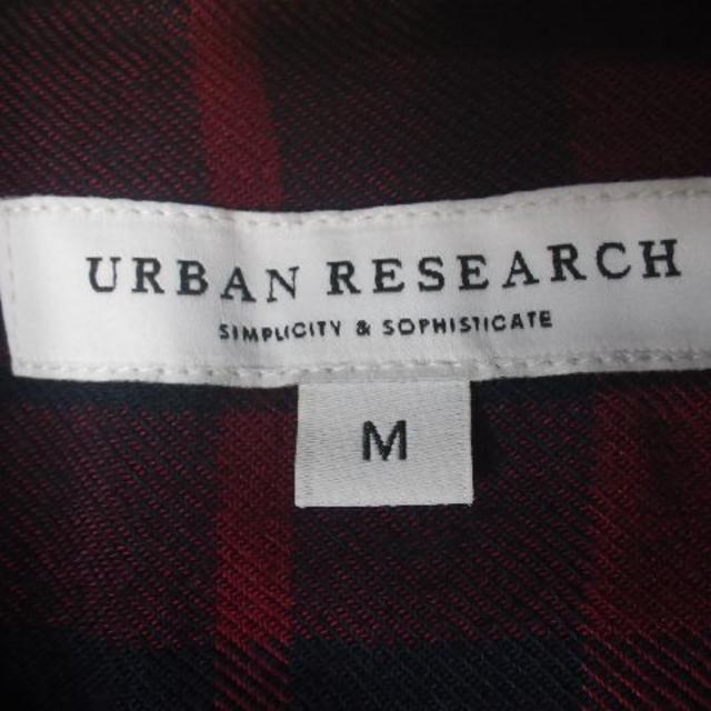 URBAN RESEARCH(アーバンリサーチ)の3371　アーバンリサーチ　長袖　チェック　レーヨン　100％　シャツ メンズのトップス(シャツ)の商品写真
