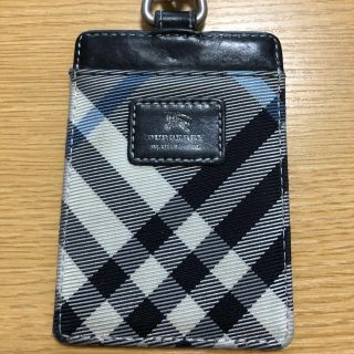 バーバリーブルーレーベル(BURBERRY BLUE LABEL)のバーバリーブルーレーベル パスケース IDケース 定期入れ(パスケース/IDカードホルダー)