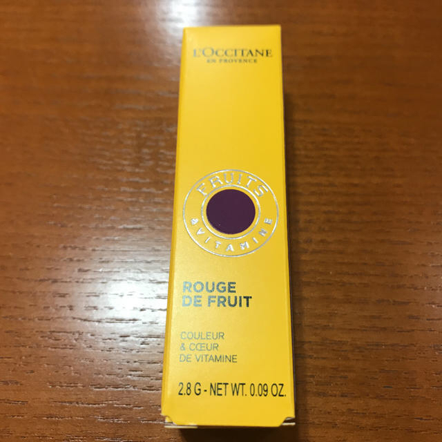 L'OCCITANE(ロクシタン)の数量限定☆デリシャス&フルーティー リップスティック ラベンダーハーベスト新品 コスメ/美容のベースメイク/化粧品(口紅)の商品写真