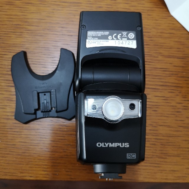 OLYMPUS(オリンパス)のOLYMPUS　ストロボ　fl-600r スマホ/家電/カメラのカメラ(ストロボ/照明)の商品写真