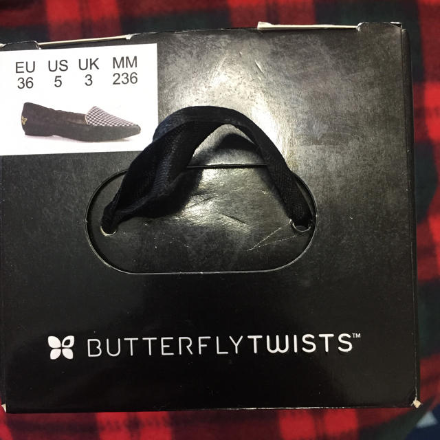 BUTTERFLY(バタフライ)のbutterfly twist フラットシューズ レディースの靴/シューズ(バレエシューズ)の商品写真