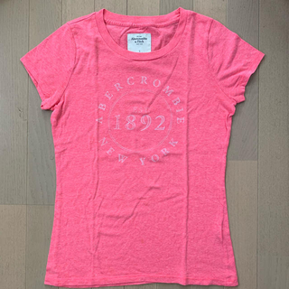 アバクロンビーアンドフィッチ(Abercrombie&Fitch)のTシャツ(Tシャツ(半袖/袖なし))