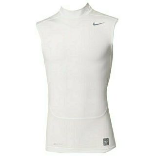 ナイキ(NIKE)のNIKE　PRO COMBAT　コアコンプレッション　ノースリーブ　S(その他)