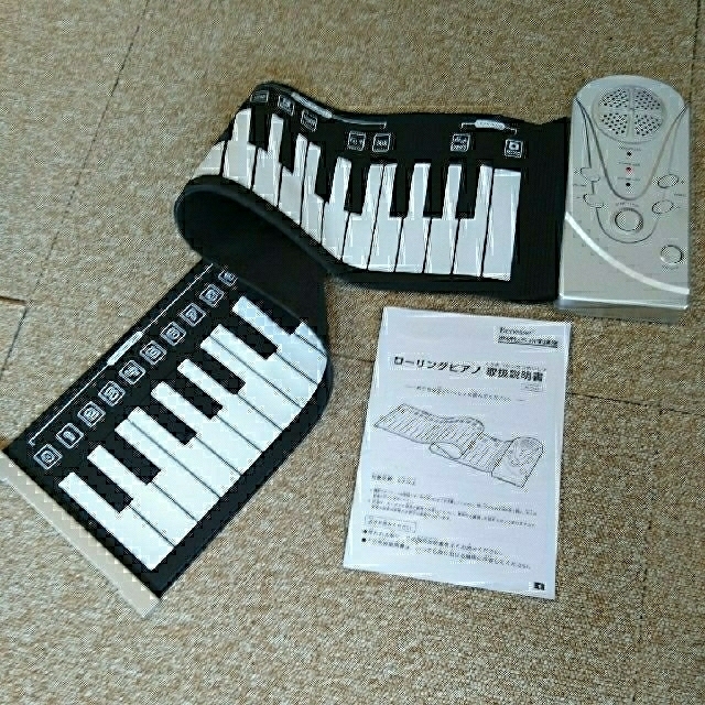 折りたたみ ローリングピアノ 楽器の鍵盤楽器(電子ピアノ)の商品写真
