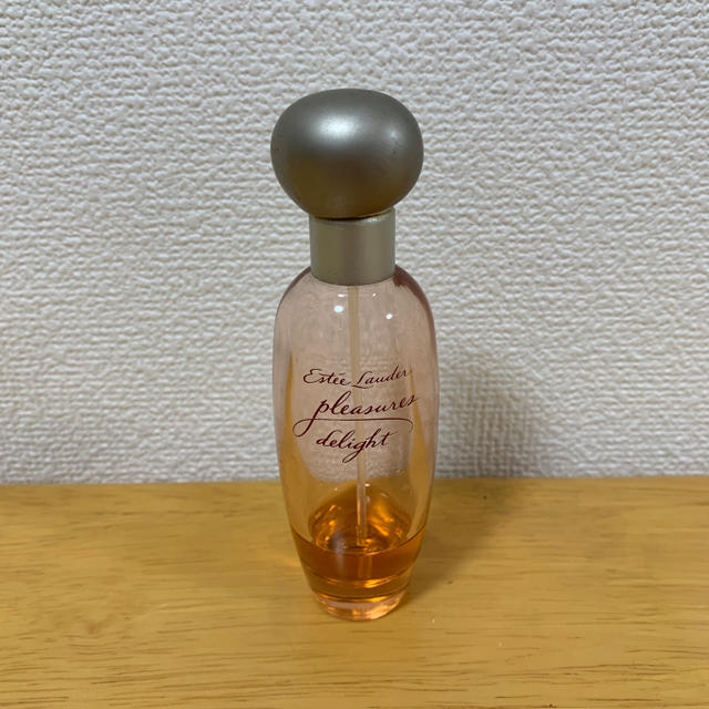 Estee Lauder(エスティローダー)のEstee Lauder プレジャーズ 香水 お試し用に❤︎ コスメ/美容の香水(香水(女性用))の商品写真