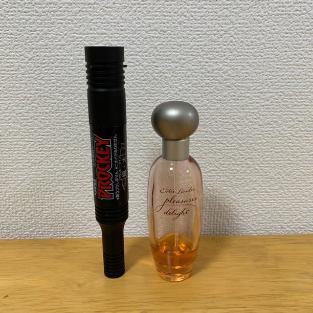 Estee Lauder(エスティローダー)のEstee Lauder プレジャーズ 香水 お試し用に❤︎ コスメ/美容の香水(香水(女性用))の商品写真