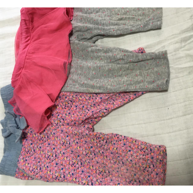 babyGAP(ベビーギャップ)の春夏 パンツ 5本セット デニム レギンス  キッズ/ベビー/マタニティのベビー服(~85cm)(パンツ)の商品写真