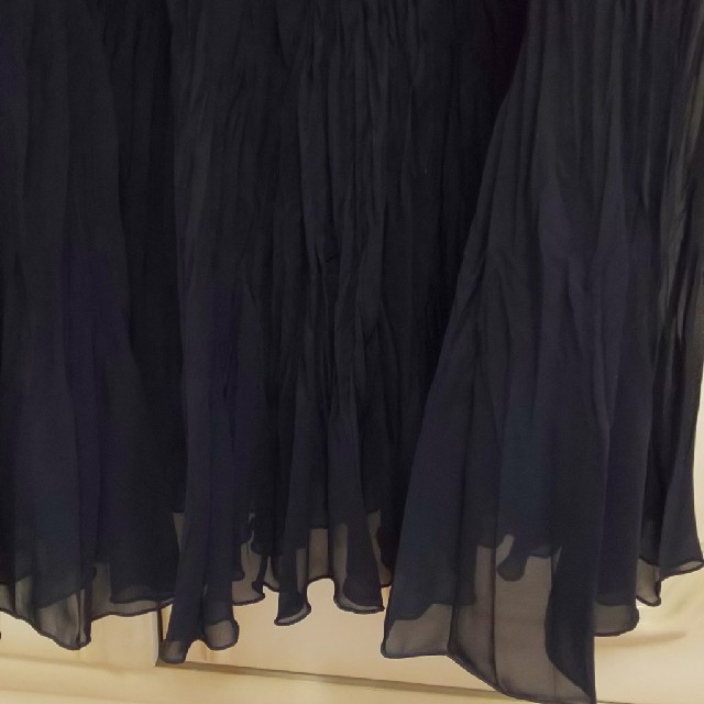 COMME CA ISM(コムサイズム)の黒スカート レディースのスカート(ひざ丈スカート)の商品写真