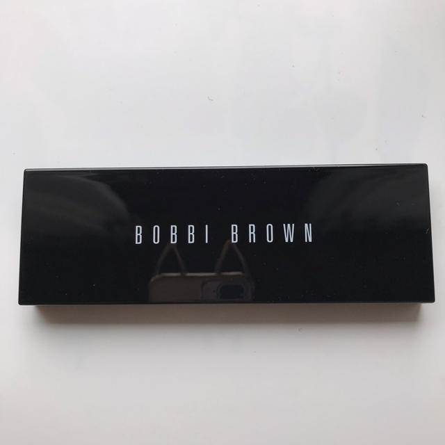 BOBBI BROWN(ボビイブラウン)のBobby Brown ニュートラル アイシャドウ パレット コスメ/美容のベースメイク/化粧品(アイシャドウ)の商品写真