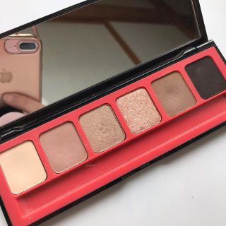 ボビイブラウン(BOBBI BROWN)のBobby Brown ニュートラル アイシャドウ パレット(アイシャドウ)