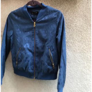 ザラ(ZARA)のbluelace ブルゾン MA-1 1週間限定出品(ブルゾン)