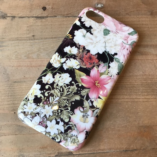 コーチ iphone8 ケース tpu / ♡新品♡花柄 黒 iPhone7 / 8 ケース アイフォン カバーの通販 by saaa's shop｜ラクマ