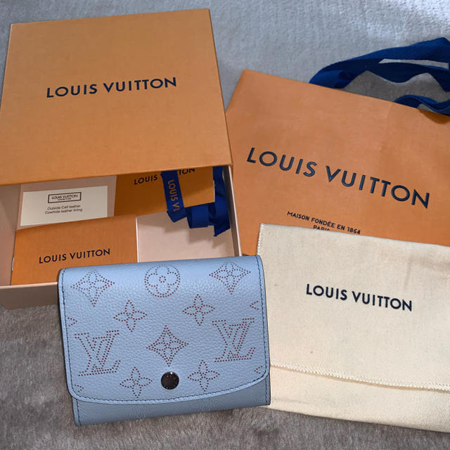 LOUIS VUITTON -  新品 LOUIS VUITTON ポルトフォイユ・イリス コンパクト
