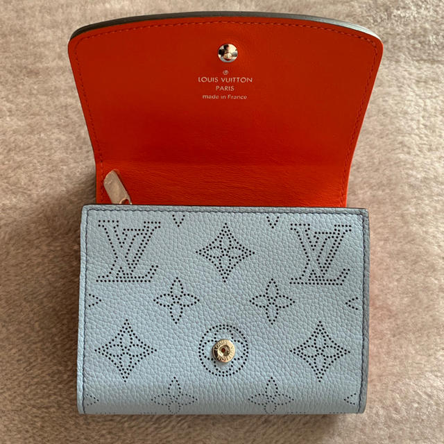 新品 LOUIS VUITTON ポルトフォイユ・イリス コンパクト