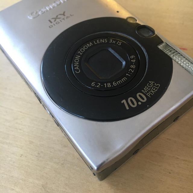 Canon(キヤノン)のキャノン デジタルカメラ スマホ/家電/カメラのカメラ(コンパクトデジタルカメラ)の商品写真