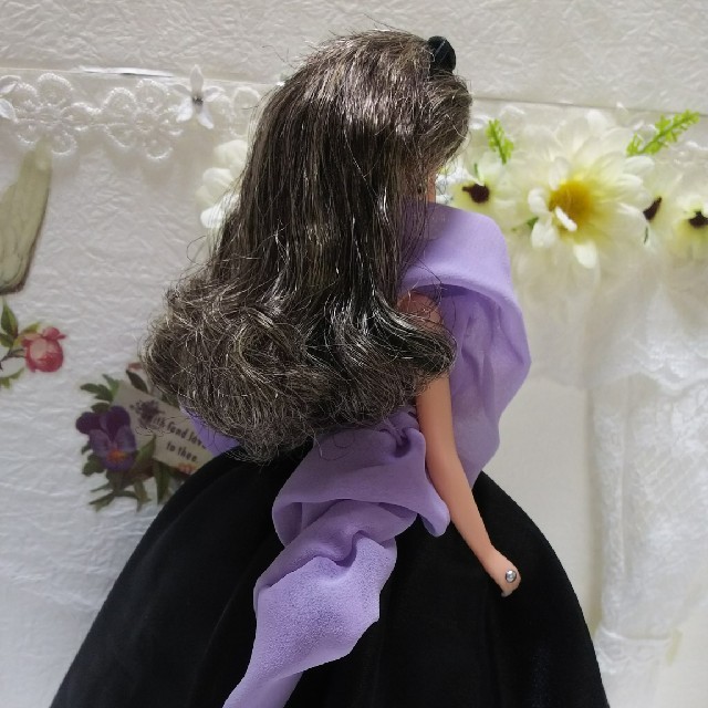 JENNI(ジェニィ)のナイスジェニーコレクション エイティーンジェニー タカラ 黒ドレス 美品 レア キッズ/ベビー/マタニティのおもちゃ(ぬいぐるみ/人形)の商品写真
