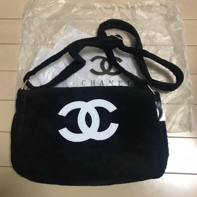 CHANEL ノベルティ ショルダーバッグ CHANEL ノベルティ ショルダーバッグ