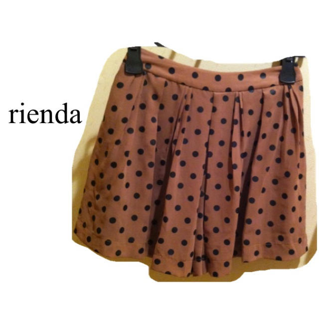 rienda(リエンダ)のrienda/ドットスカートSP レディースのパンツ(キュロット)の商品写真