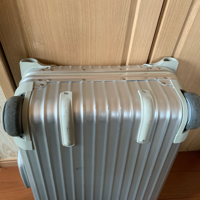 RIMOWA(リモワ)の【リモワトパーズ 32or35L 機内持ち込み】 インテリア/住まい/日用品の日用品/生活雑貨/旅行(旅行用品)の商品写真