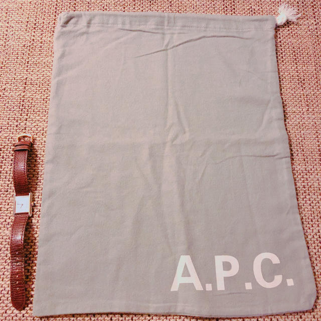 A.P.C(アーペーセー)の【未使用】A.P.C.巾着  レディースのバッグ(ショップ袋)の商品写真