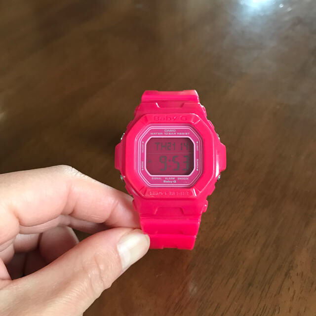 G-SHOCK ピンク