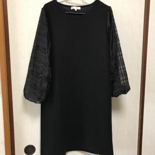 グローブ(grove)のワンピース M(ひざ丈ワンピース)