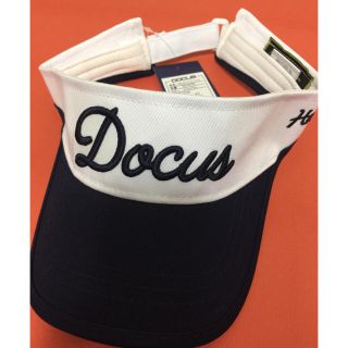 パーリーゲイツ(PEARLY GATES)のDOCUS DESIGNサンバイザー 新品未使用(サンバイザー)