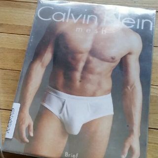 カルバンクライン(Calvin Klein)の【値引き】カルバン・クライン 白ブリーフ(米国Ｓ、日本Mサイズ) 匿名配送！(その他)