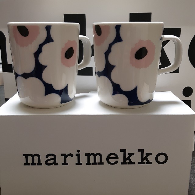 人気ブランドの マリメッコ marimekko フィンエアー 廃盤 ラテ 