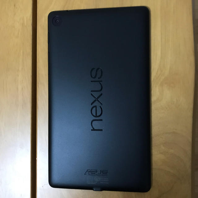 NEXUS7(ネクサス7)のGoogle Nexus7 2013 16GB Wi-Fiモデル ブラック スマホ/家電/カメラのPC/タブレット(タブレット)の商品写真