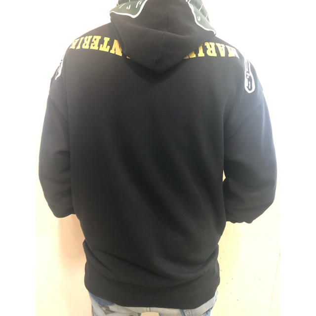 ☆3／22日15時まで☆ヴェトモン VETEMENTS 2019年新作パーカーS メンズのトップス(パーカー)の商品写真