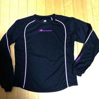 ニューバランス(New Balance)のNewBalance ニューバランス　Ｔシャツ Mサイズ　長袖(Tシャツ(長袖/七分))