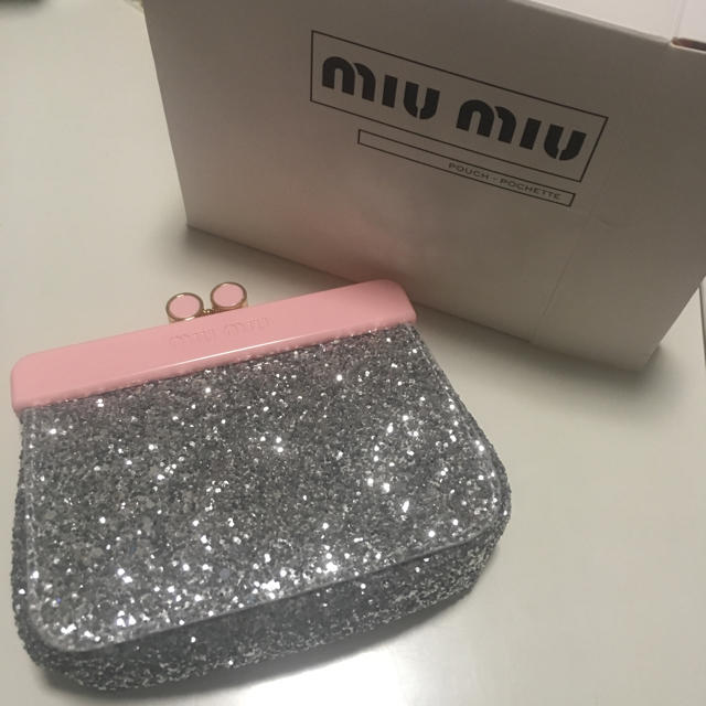 ミュウミュウ miumiu  ノベルティ ポーチ