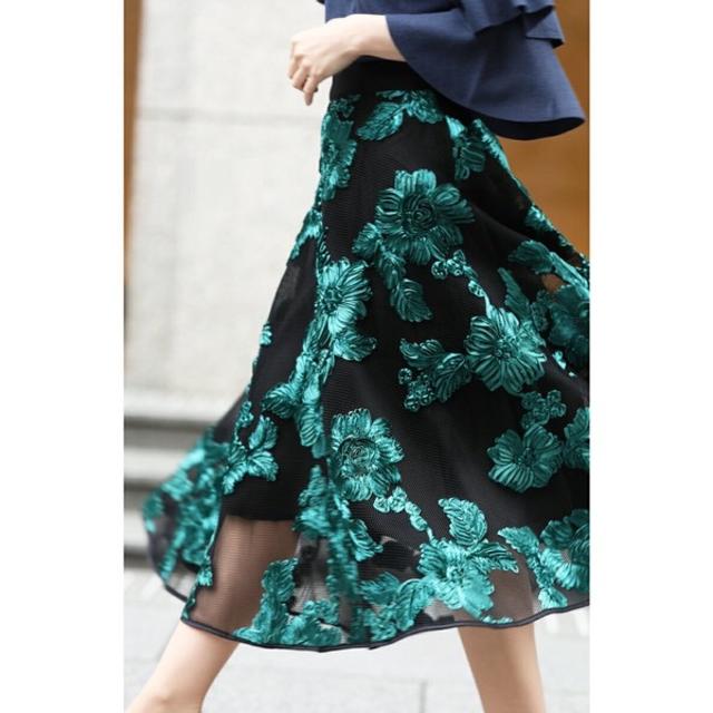 cawaii(カワイイ)の花刺繍スカート レディースのスカート(ロングスカート)の商品写真