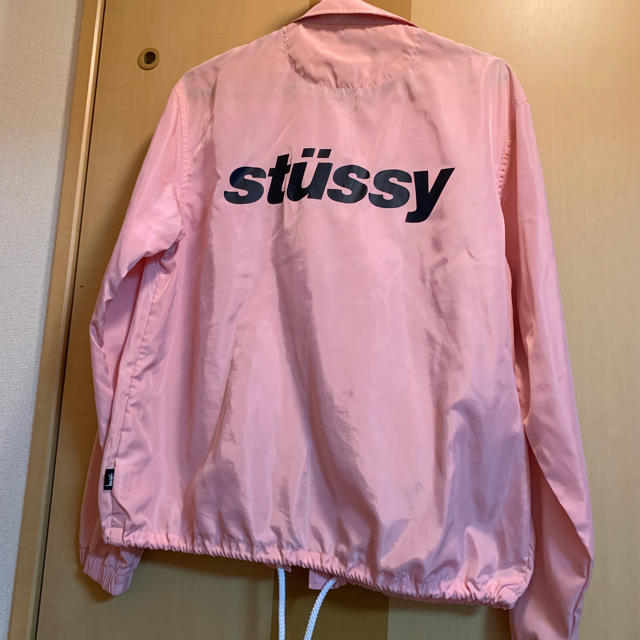 STUSSY(ステューシー)のstussy コーチジャケット レディースのジャケット/アウター(ナイロンジャケット)の商品写真