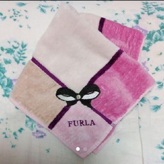 フルラ(Furla)のFURLA◆タオルハンカチ◆フルラ　リボン(ハンカチ)