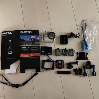 ゴープロ(GoPro)のAKASO アクションカメラ 4K バッテリー4個付き！(コンパクトデジタルカメラ)