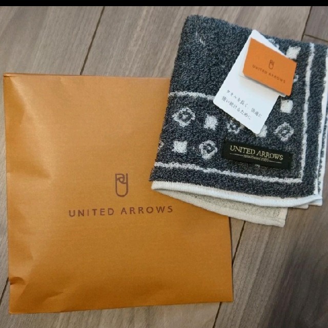 UNITED ARROWS(ユナイテッドアローズ)のユナイテッドアローズ タオルハンカチ メンズのファッション小物(ハンカチ/ポケットチーフ)の商品写真