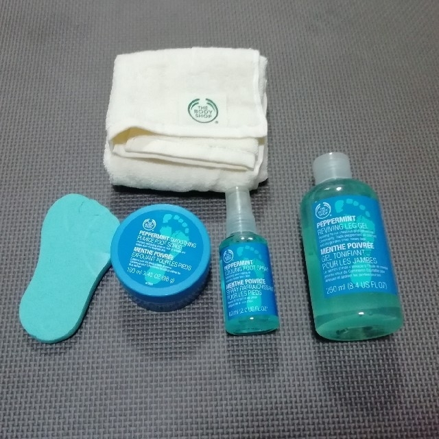 THE BODY SHOP(ザボディショップ)のcactus様専用⭐ボディショップ　フットケアセット コスメ/美容のボディケア(フットケア)の商品写真