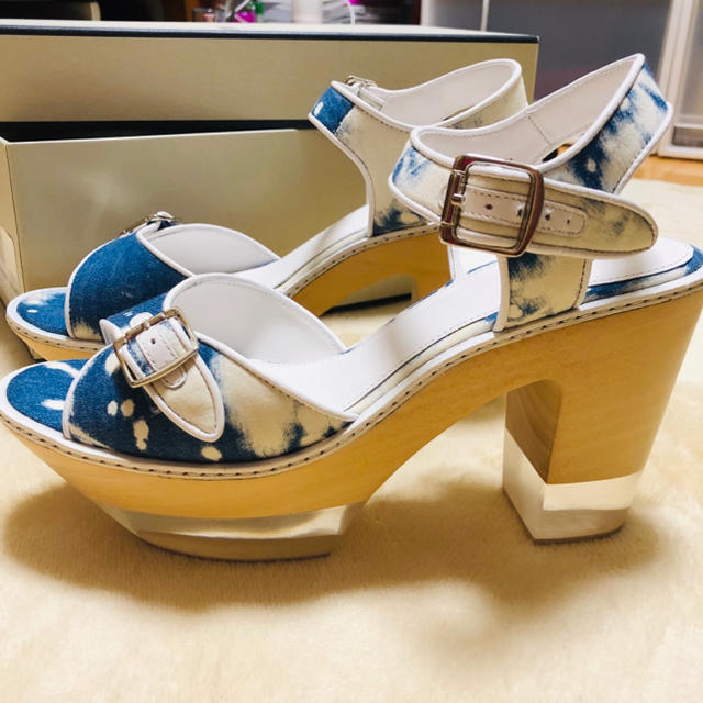 MIHARAYASUHIRO(ミハラヤスヒロ)のミハラヤスヒロ 新品未使用 半額以下 レディースの靴/シューズ(サンダル)の商品写真