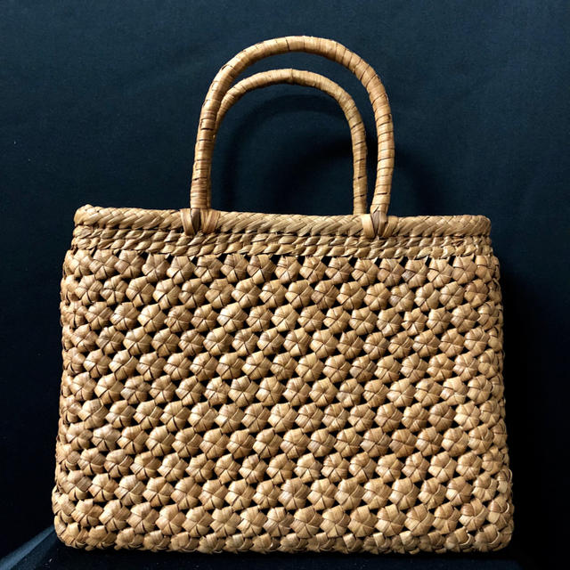 別注品 大型 34×25cm 国産蔓使用 六角花編み手編み 山葡萄カゴバッグ