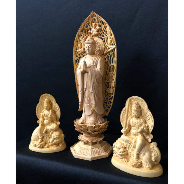総柘植材を使用 極上品 精密彫刻 仏教美術 木彫仏像 釈迦如来三尊立像 