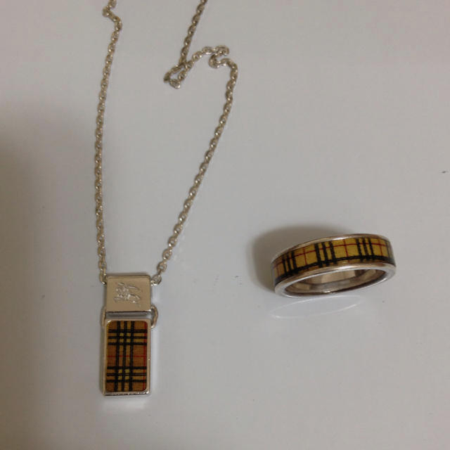 BURBERRY - バーバリー、ネックレス、リング